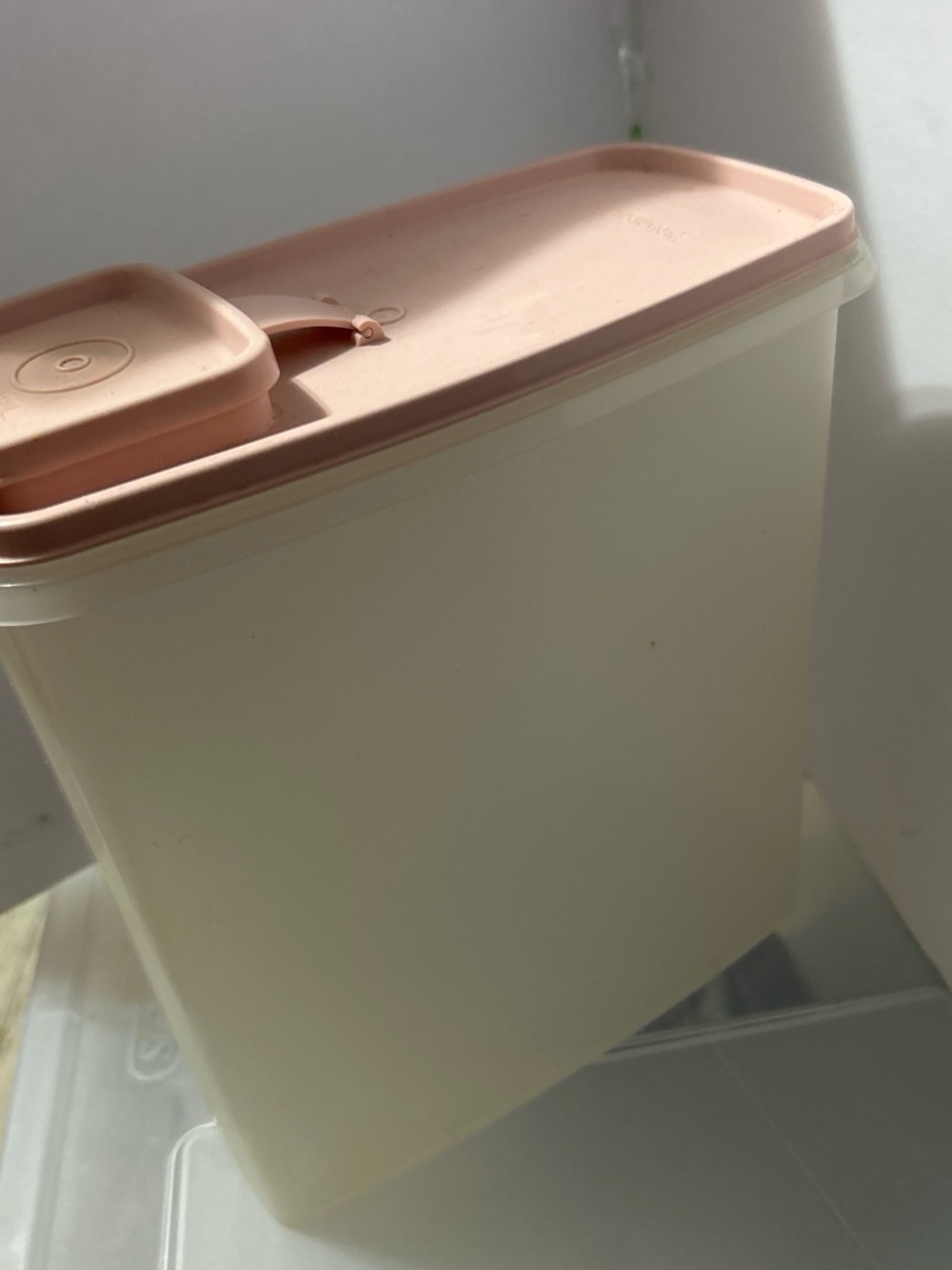 Tupperware Cream Base Storage Bin with Blush Pink Lid